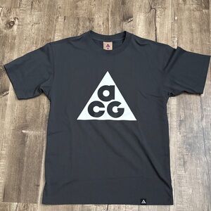 Nike ACG Grey Short Sleeve Logo T-shirt